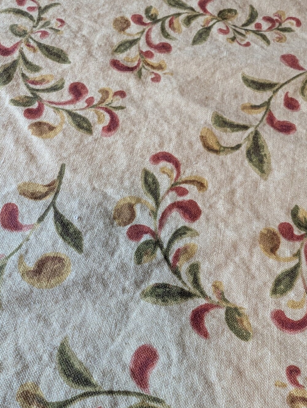 100% Cotton Tablecloth